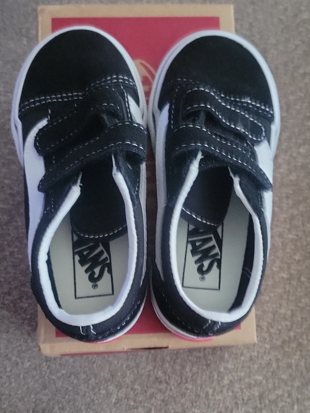 Vans Kids - Black and White Velcro Straps